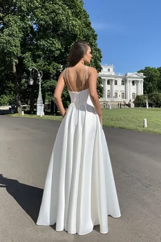 Ново женствена рокля Рокля в 2021 година Лятото Vestido Noiva Praia Руж Корсет Висока Ниска Кралската Сватба Пола, Рокля